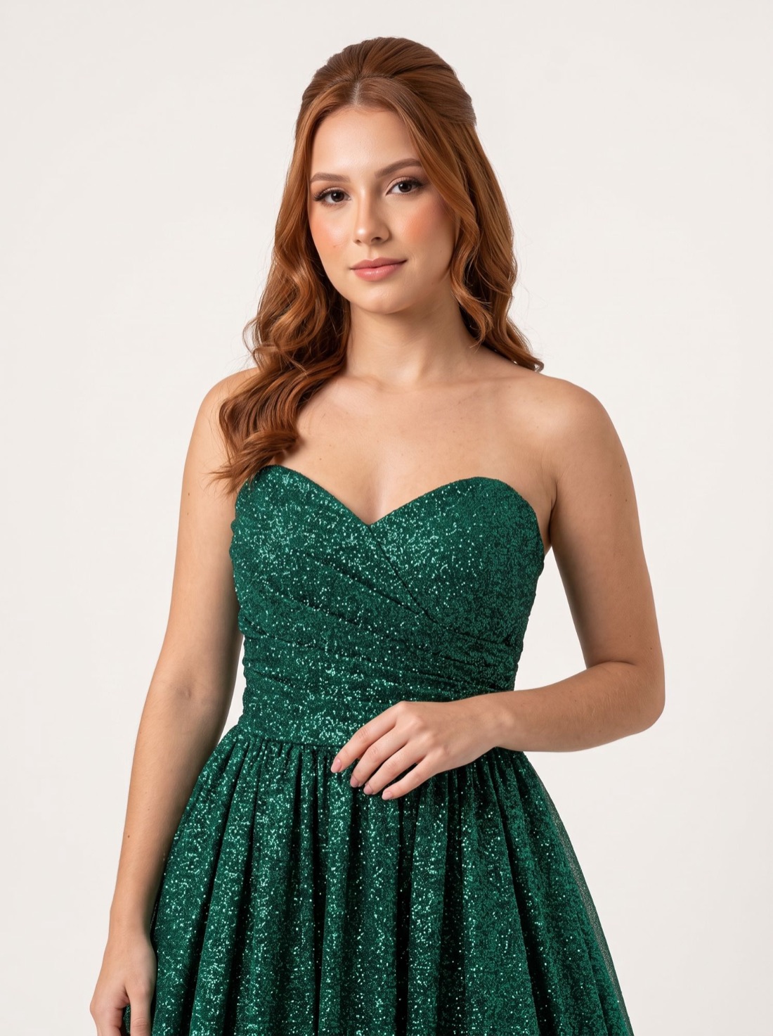 Vestido tomara que caia verde-esmeralda com brilho
